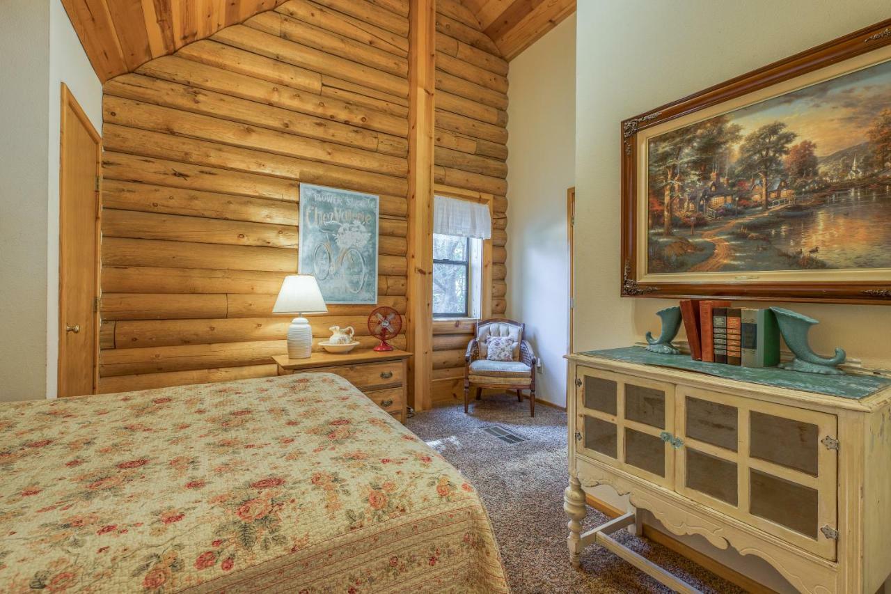 Phoenix House Idyllwild Exterior photo